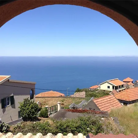 Hébergement de vacances Ovelha Do Sol - Mit Meerblick Fajã da Ovelha